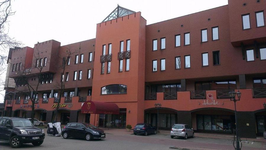 Fort Hotel Warszawa Exteriör bild